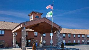 Surestay Plus By Best Western Fremont I-69,Coldwater>>Angola,2 star