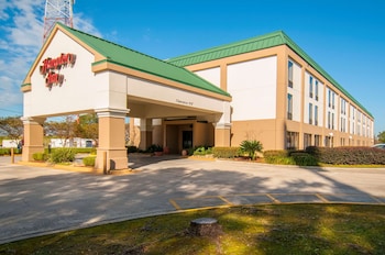 hampton inn lafayette i 10