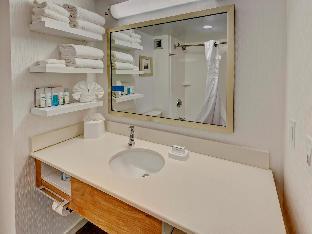 hampton inn charlottesville