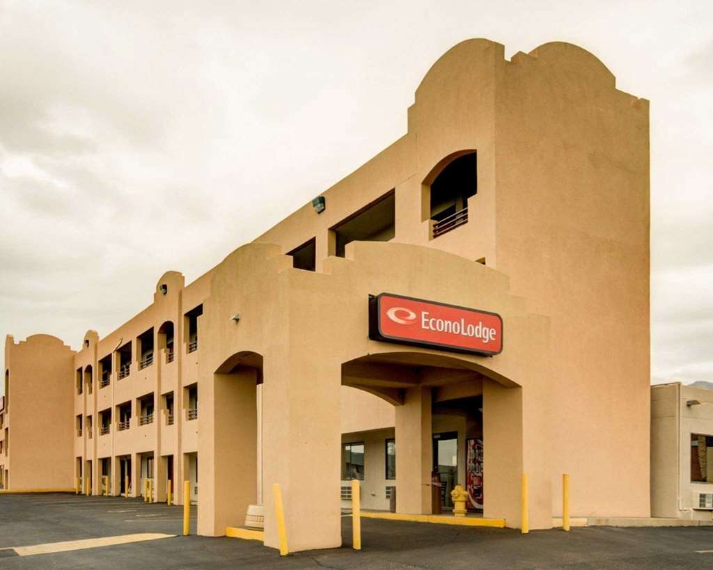 econo lodge east