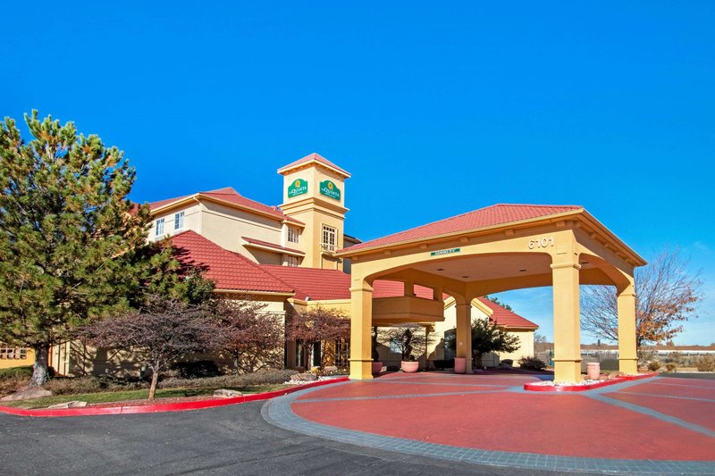 la quinta inn and suites by wyndham albuquerque west