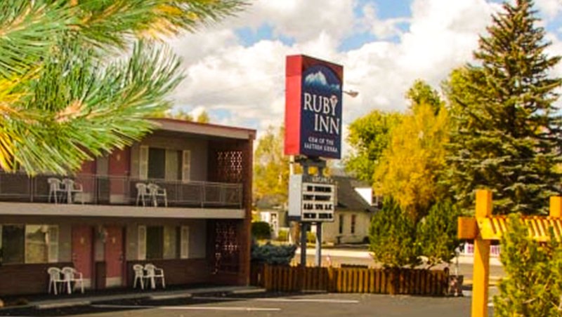 Ruby Inn,Mono County>>Bridgeport,2 star