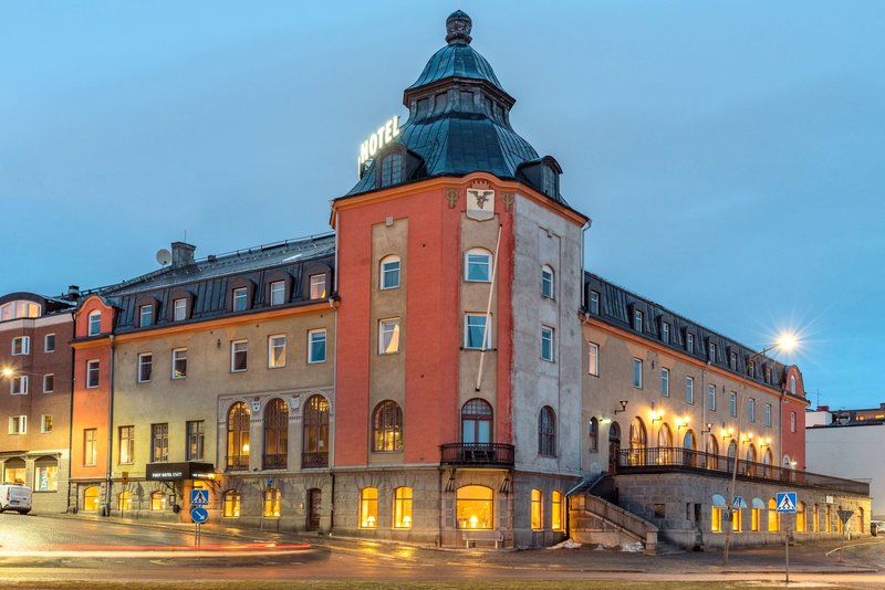first hotel statt