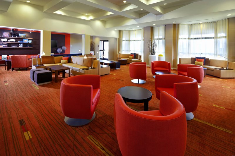 Courtyard By Marriott Altoona