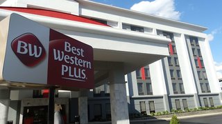 holiday inn express and suites cincinnati riverfront by ihg