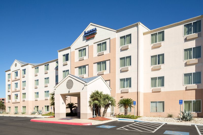 fairfield inn and suites by marriott san antonio market square
