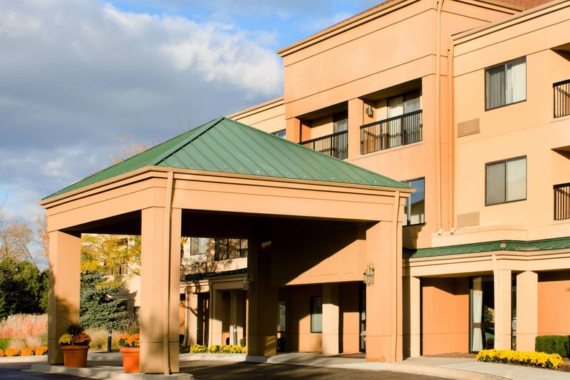 Sonesta Select Chicago Elgin West Dundee,Dundee>>Chicago,3 star