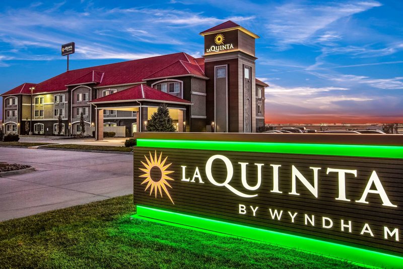 La Quinta Inn & Suites By Wyndham North Platte,Nebraska>>Lincoln,2.5 star