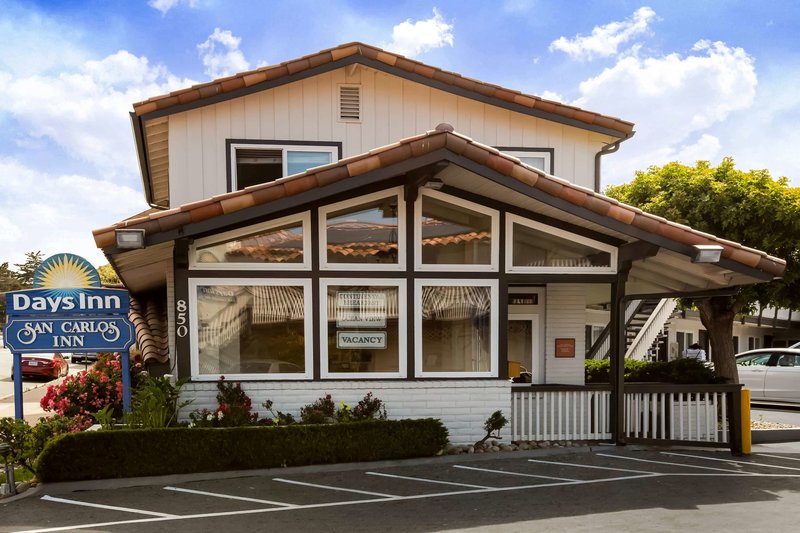Days Inn By Wyndham Monterey Downtown,California>>Monterey,2 star