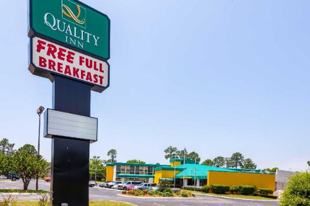 Quality Inn Tyler - Lindale,Tyler>>Smith County,2.5 star