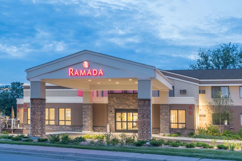 Ramada By Wyndham Minneapolis Golden Valley,Hennepin County>>Golden Valley,4 star