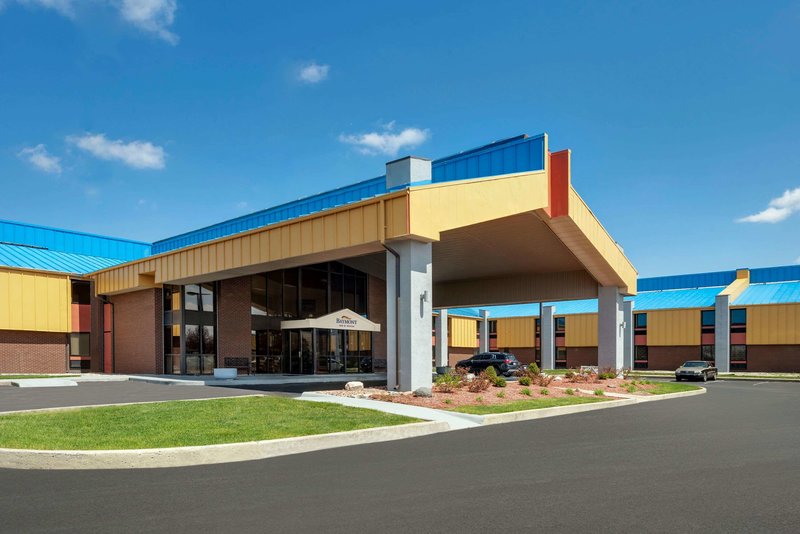 baymont by wyndham muncie near ball state university