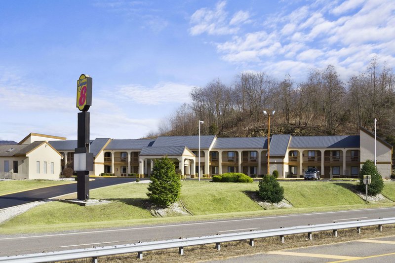 Super 8 By Wyndham Fort Chiswell/Wytheville Area,Fort Chiswell>>Dublin,2 star