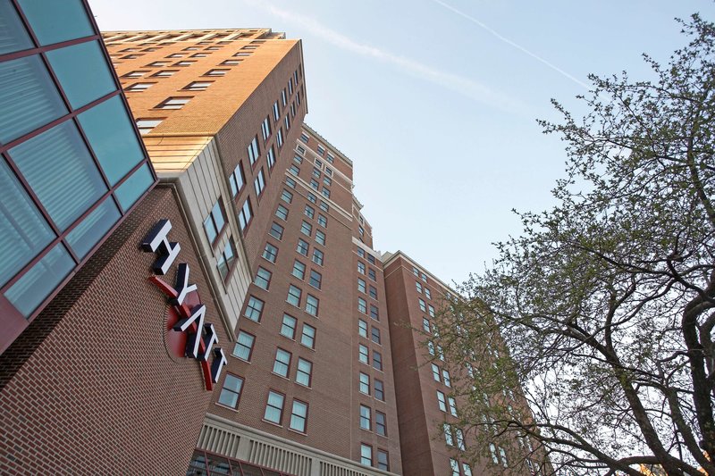 Hyatt Regency Buffalo / Hotel And Conference Center