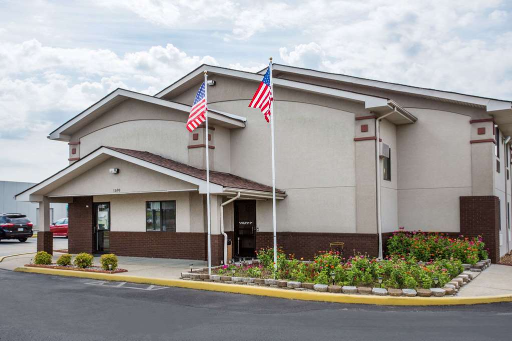 super 8 by wyndham franklin