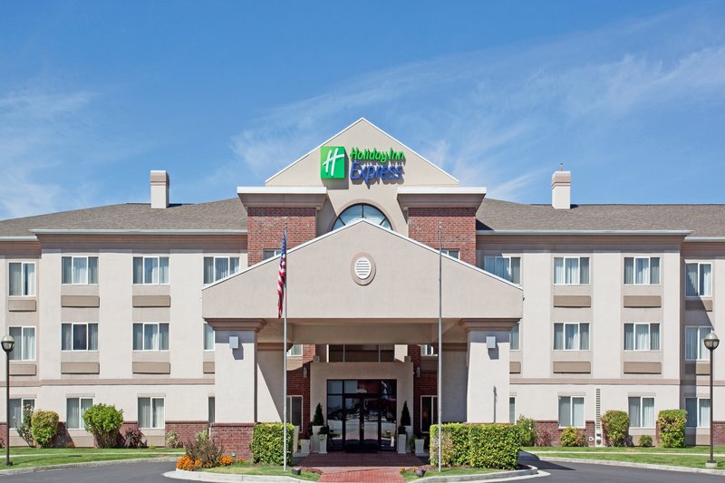 Holiday Inn Express & Suites Ogden By Ihg,Riverdale>>Ogden,3 star