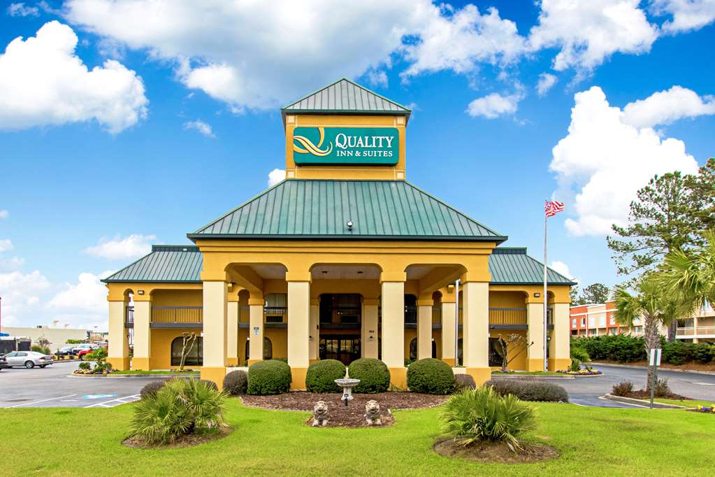quality inn and suites florence civic center
