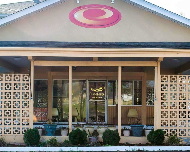 economy inn and suites
