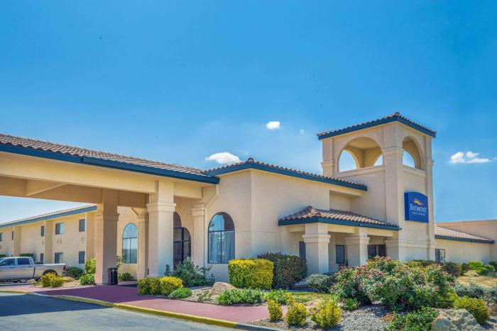 baymont by wyndham tehachapi