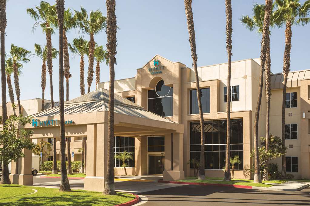 Hyatt House Cypress/Anaheim,Cypress>>Cerritos,3 star