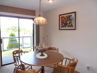 The Grey Gull,Grays Harbor>>Aberdeen,2 star