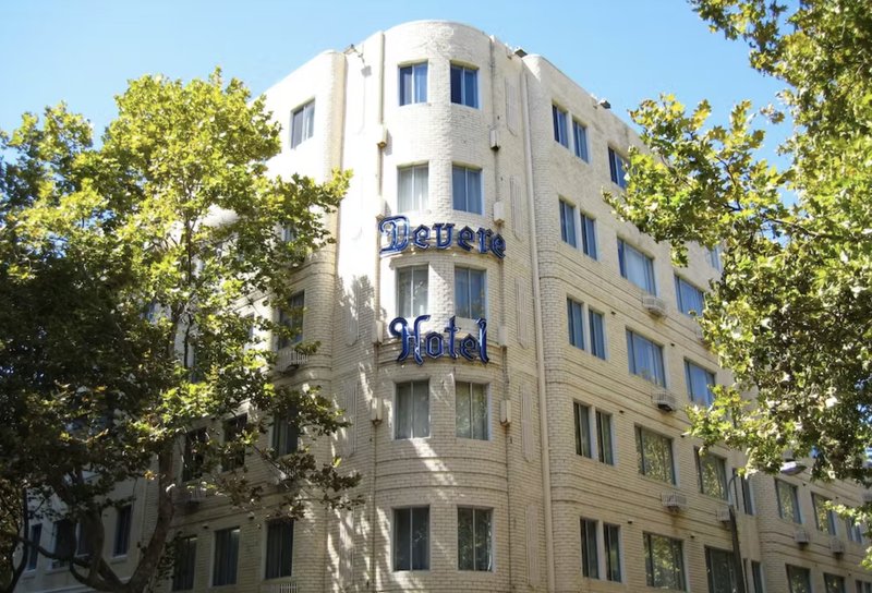 Devere Hotel,Kings Cross>>Elizabeth Bay,3.5 star