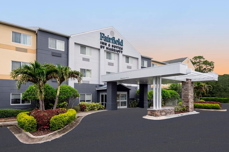 Fairfield Inn & Suites By Marriott St Petersburg Clearwater,Clearwater Beach>>Clearwater,2.5 star