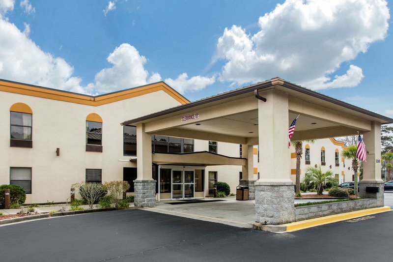 Quality Inn Surfside Myrtle Beach,Surfside Beach>>Myrtle Beach,3 star