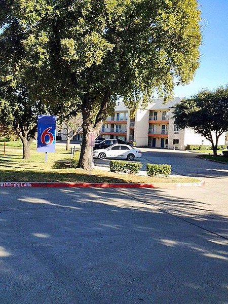 motel 6 grand prairie tx near six flags drive