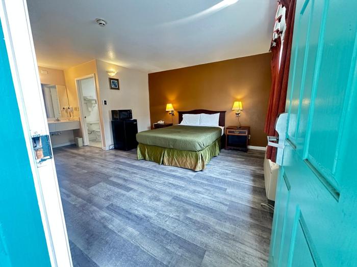 Americas Best Value Inn Watsonville,,2 star