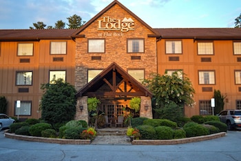 The Lodge At Flat Rock,Blue Ridge>>Asheville,3.5 star