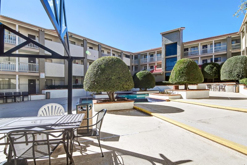 Oyo Hotel Irving Dfw Airport North,In Irving (Las Colinas),2 star