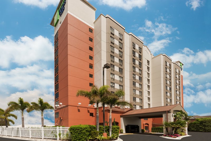Holiday Inn Express & Suites Nearest Universal Orlando By Ihg,Orlando>>International Drive,3 star