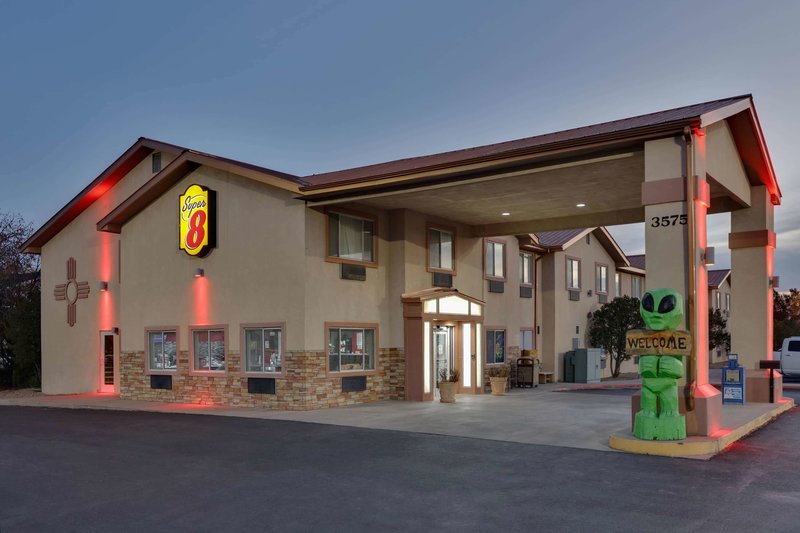 Super 8 By Wyndham Roswell,New Mexico>>Roswell,2 star