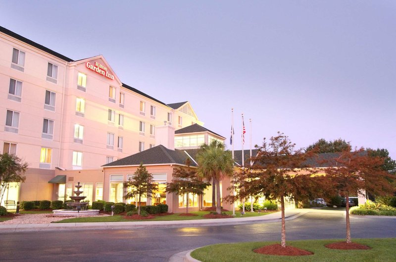 hilton garden inn baton rouge airport