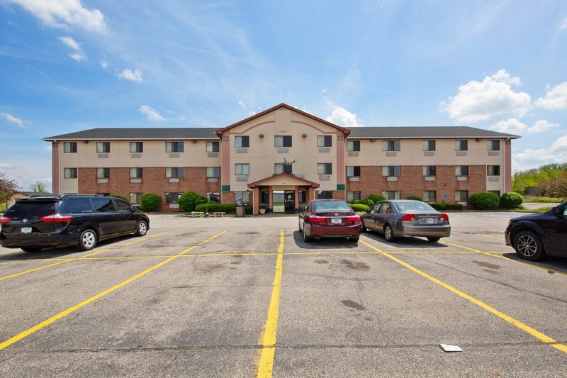 Oyo Hotel Portage I-94,Indiana>>Dune Acres,2 star