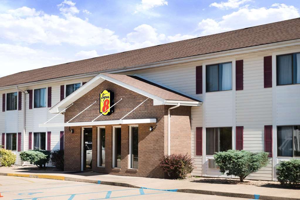 Super 8 By Wyndham West Plains,Missouri>>West Plains,2 star