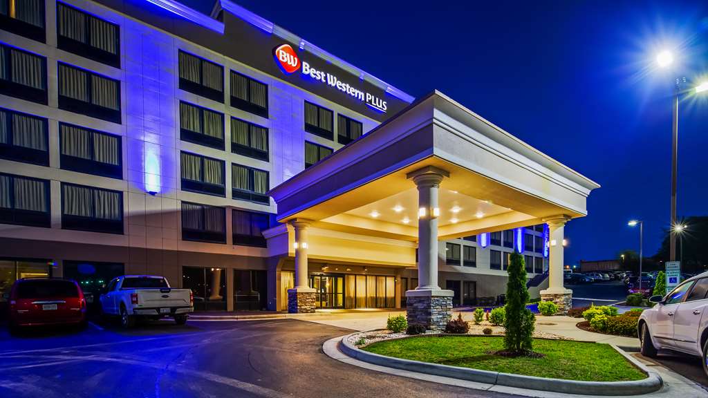 Best Western Plus Hanes Mall Hotel,Winston - Salem>>Forsyth County,2.5 star