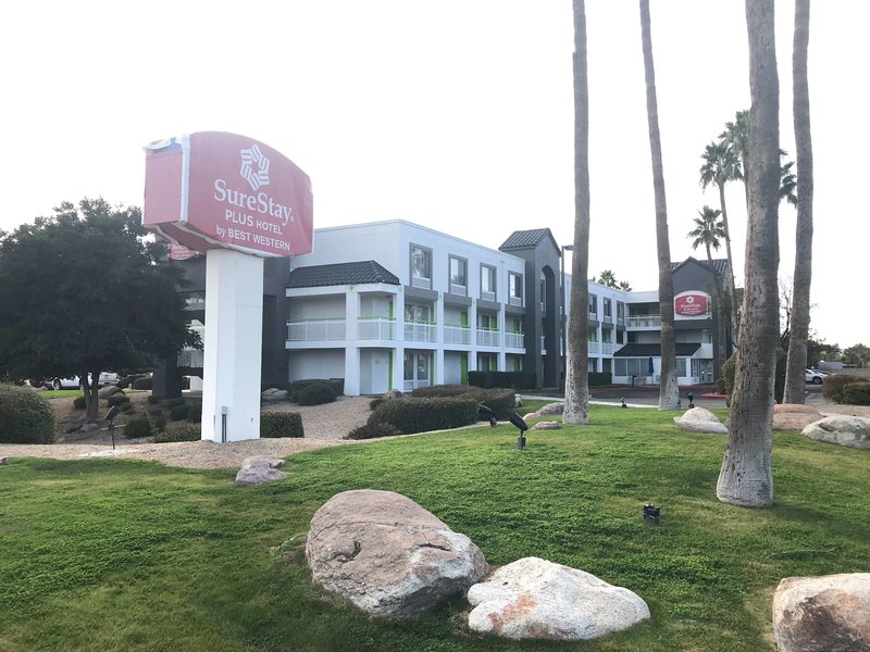 Surestay Plus Hotel By Best Western Scottsdale North