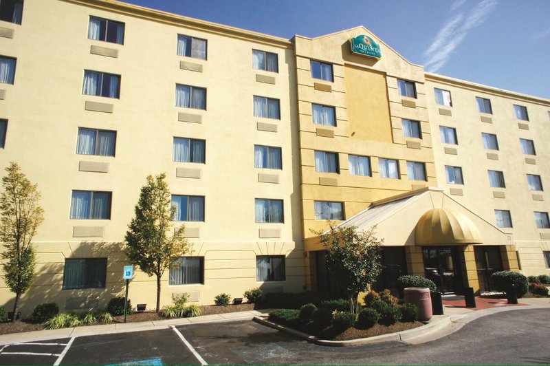 La Quinta Inn & Suites By Wyndham Baltimore Bwi Airport,Hanover>>Baltimore,2.5 star