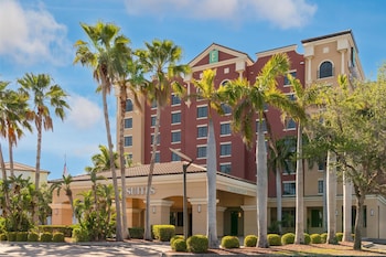 embassy suites by hilton fort myers estero