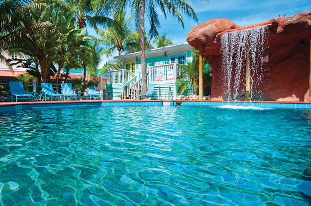 The Lighthouse Resort Inn & Suites,Fort Myers Beach>>Fort Myers,3 star