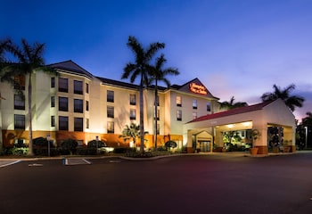 Hampton Inn & Suites Fort Myers Beach/Sanibel Gateway,Florida>>Cape Coral,3 star