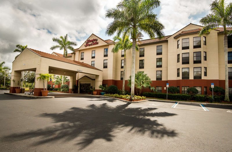 Hampton Inn & Suites Fort Myers Beach/Sanibel Gateway,Florida>>Cape Coral,2.5 star
