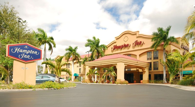 Hampton Inn Fort Myers-Airport & I-75,Fort Myers>>Florida,3.5 star