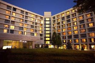 hilton st louis airport