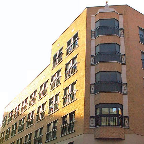 Ha Apartahotel Quo Eraso,Salamanca>>Madrid,3 star