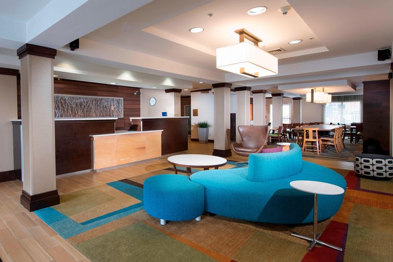 Fairfield Inn & Suites Charleston North/University Area
