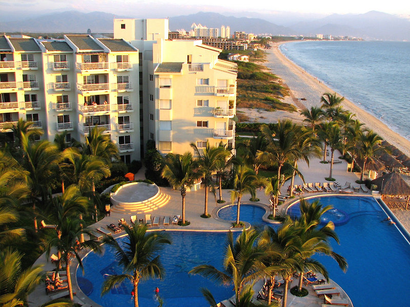 krystal grand nuevo vallarta