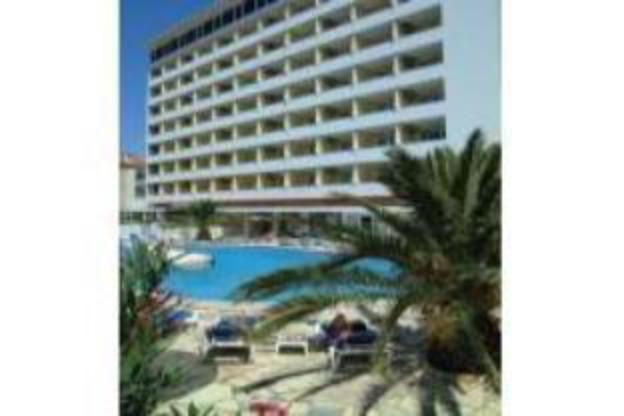 Carcavelos Beach Hotel,Cascais>>Carcavelos,4 star